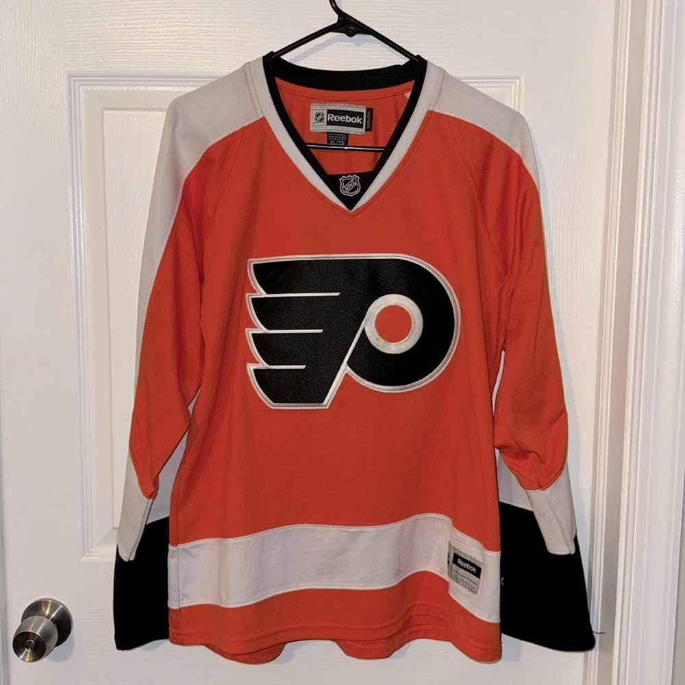Women’s fit Philadelphia Flyers Jersey